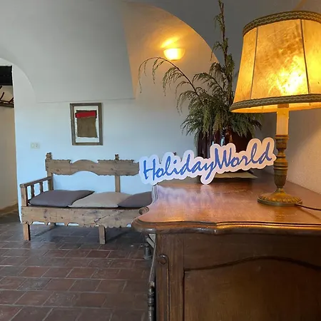 Appartamento Panoramic Retreat By World