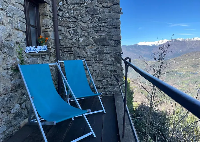 Panoramic Retreat By World Apartament Baiardo